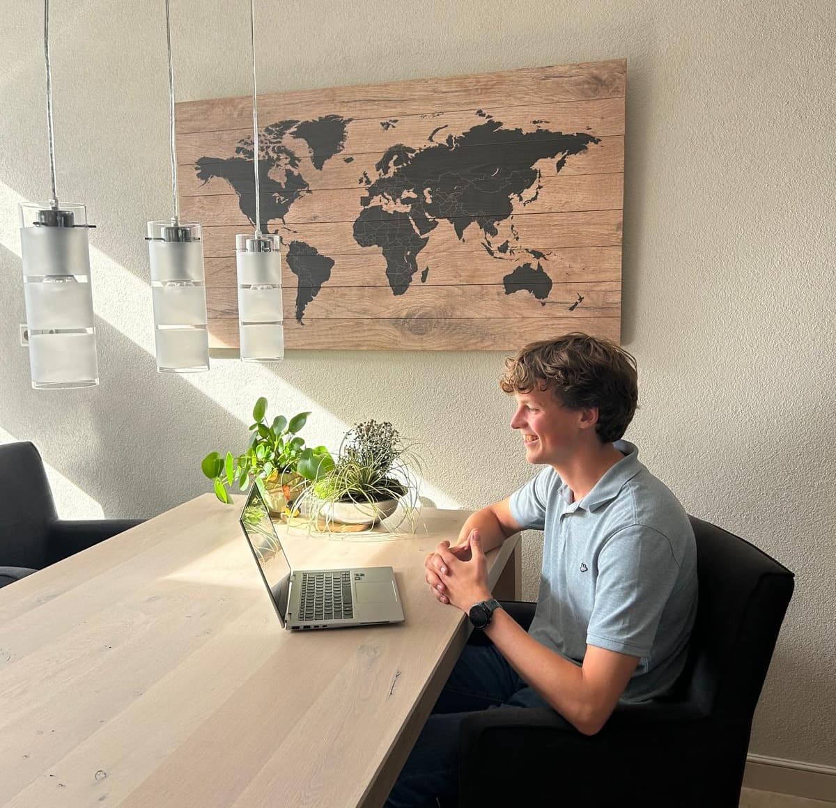 Student enjoys online lesson